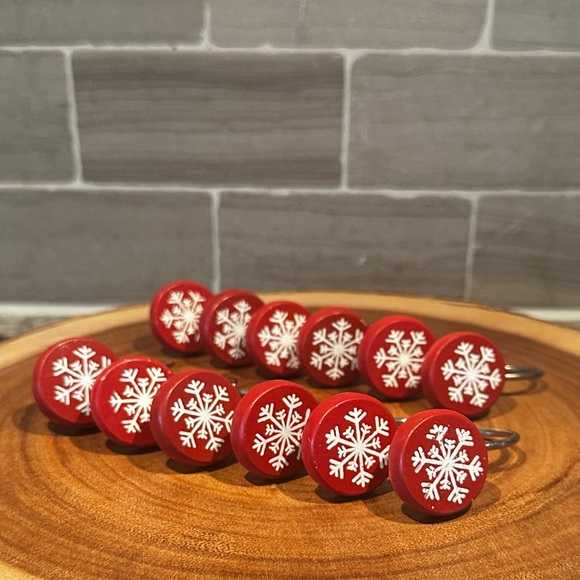 Set of 12 Holiday Snowflake Shower Curtain Hooks Christmas Decor Red & White - Picture 2 of 9